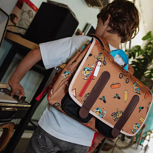 Рюкзак школьный Hello Hossy "School Mascots Ride", шоколадный микс